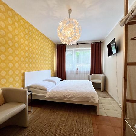 Apartmany Nad Zoo Plzen Bagian luar foto