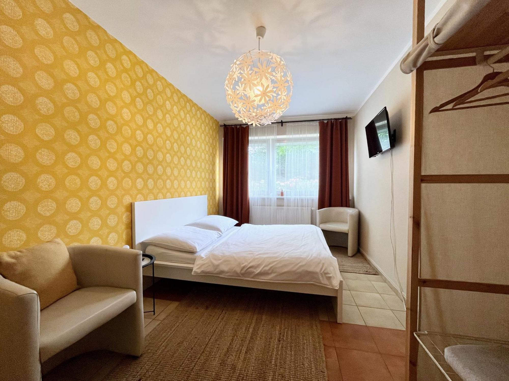 Apartmany Nad Zoo Plzen Bagian luar foto