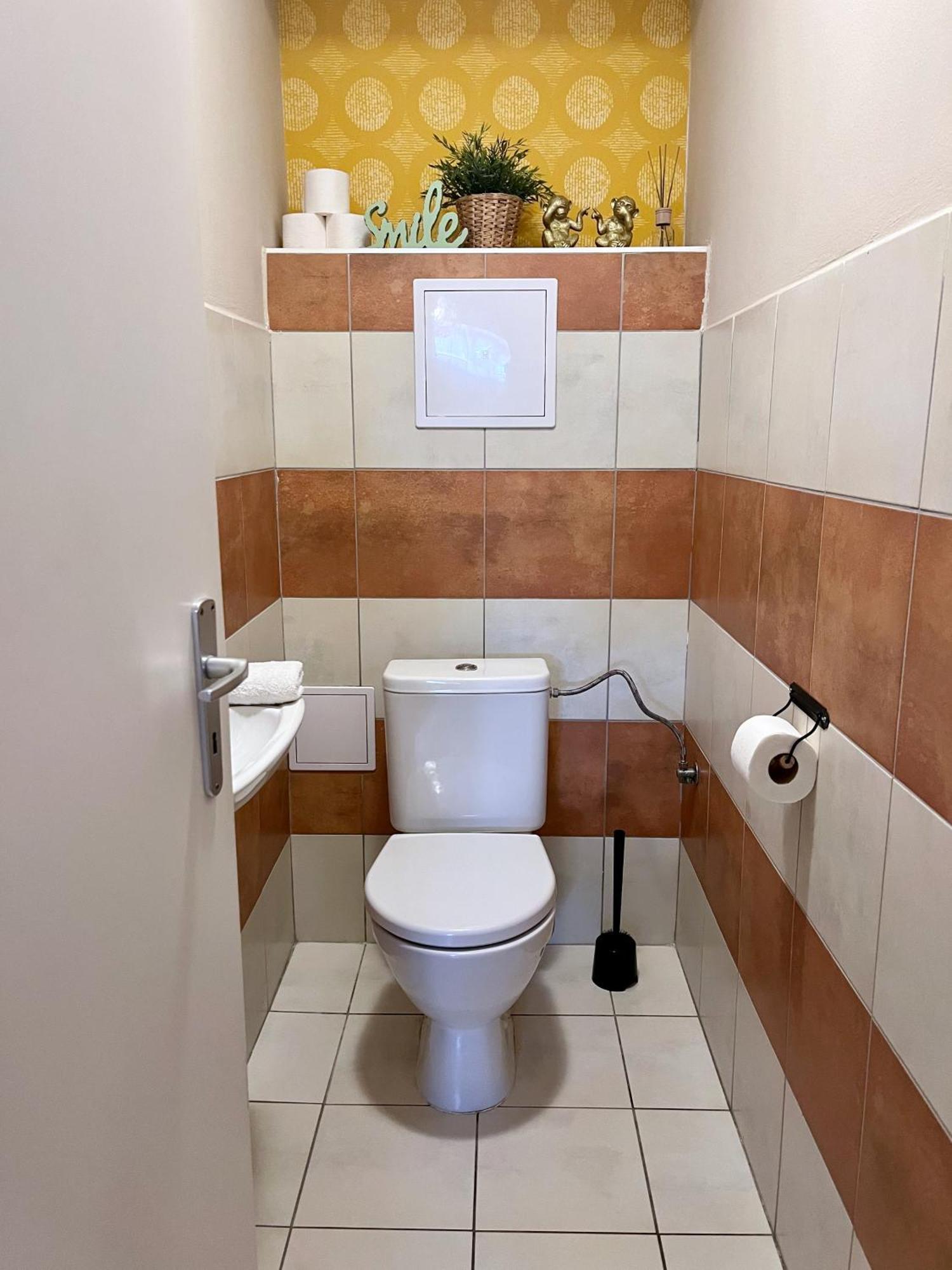 Apartmany Nad Zoo Plzen Bagian luar foto